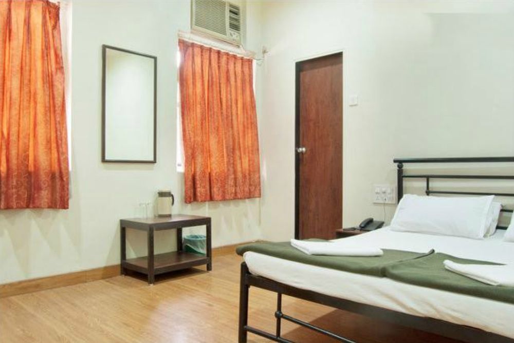 Hotel Kumkum Mumbai  Buitenkant foto