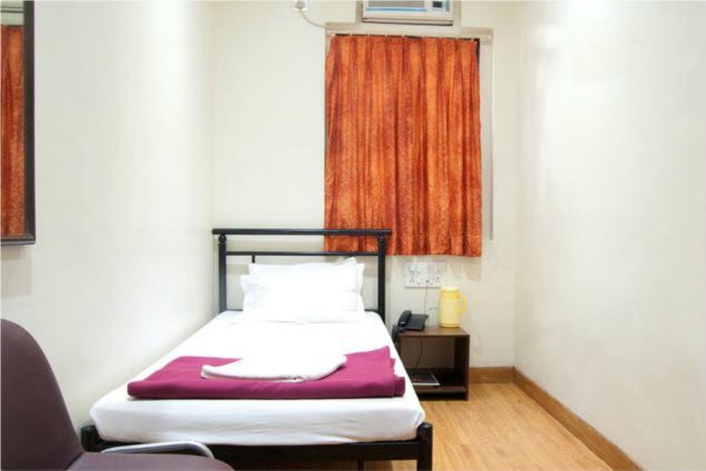 Hotel Kumkum Mumbai  Buitenkant foto