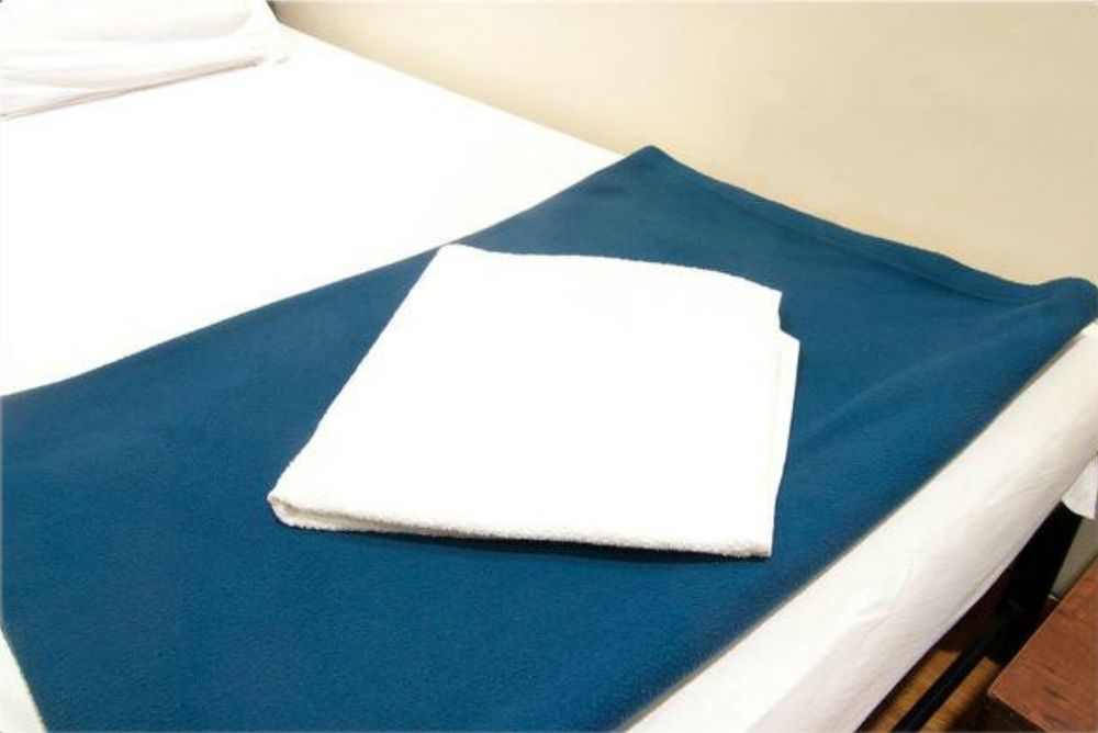 Hotel Kumkum Mumbai  Buitenkant foto