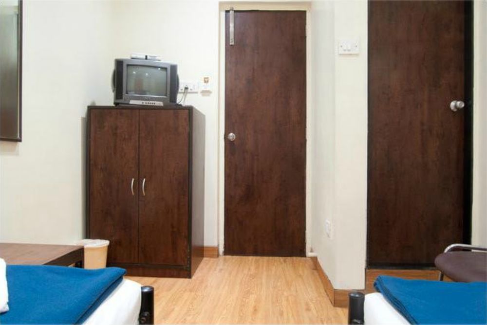 Hotel Kumkum Mumbai  Buitenkant foto